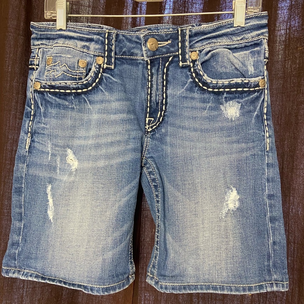 Excellent Condition Miss Me Boyfriend Bermuda Short